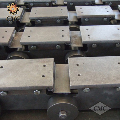Long pitch conveyor chains